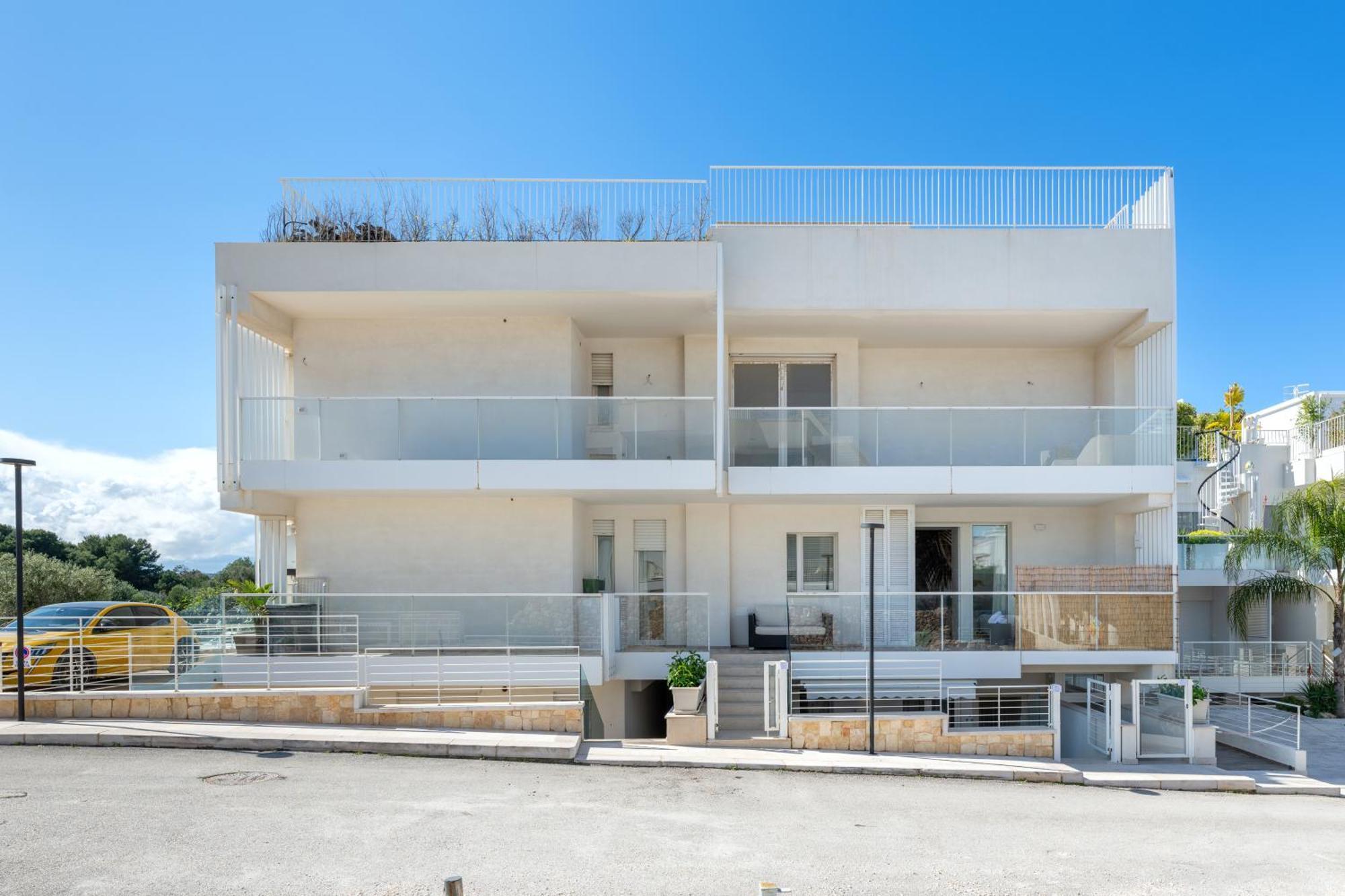 Exclusive Deluxe Apt Up To 6 People & Heated Tub Polignano a Mare Esterno foto