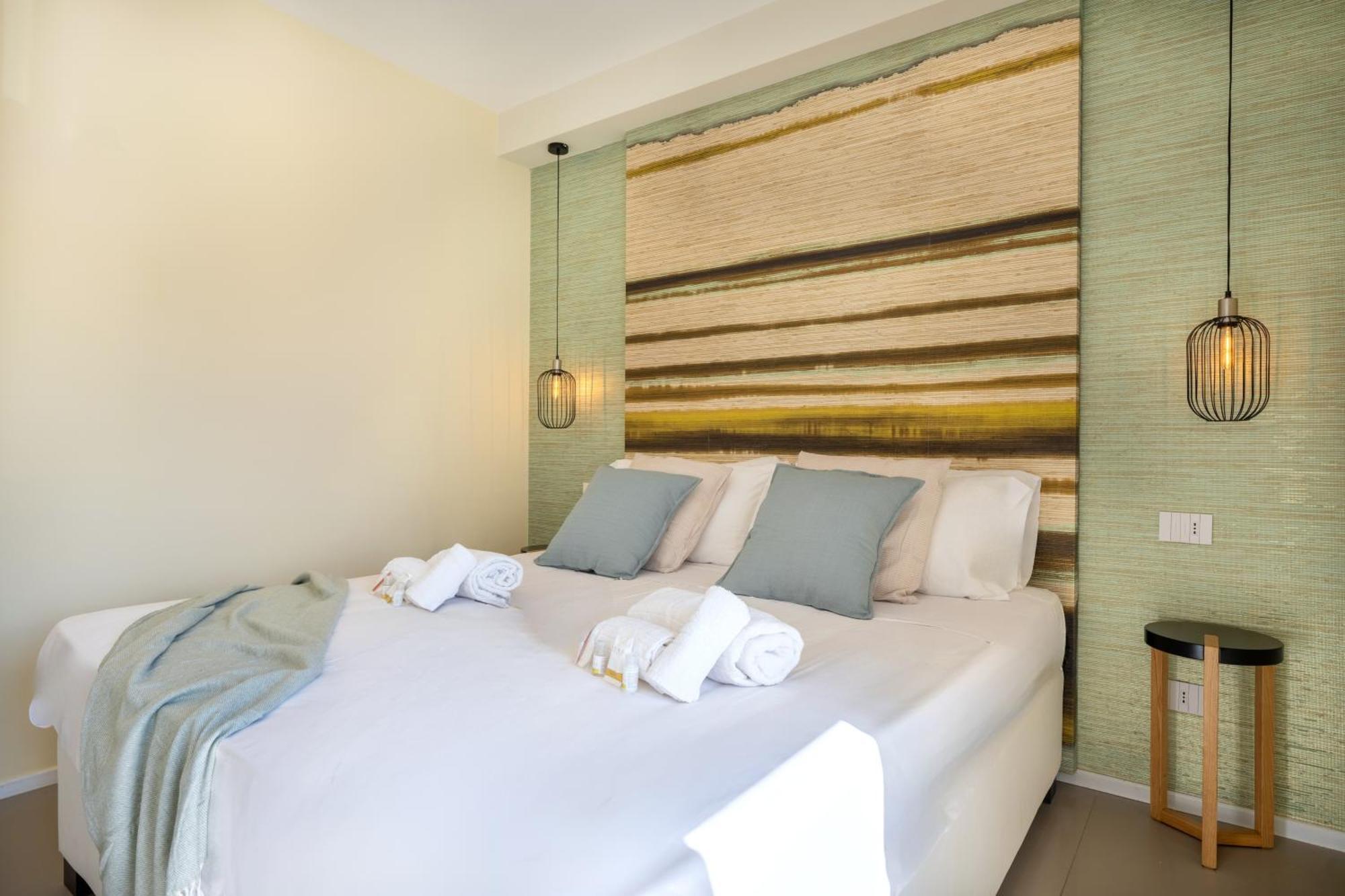 Exclusive Deluxe Apt Up To 6 People & Heated Tub Polignano a Mare Esterno foto