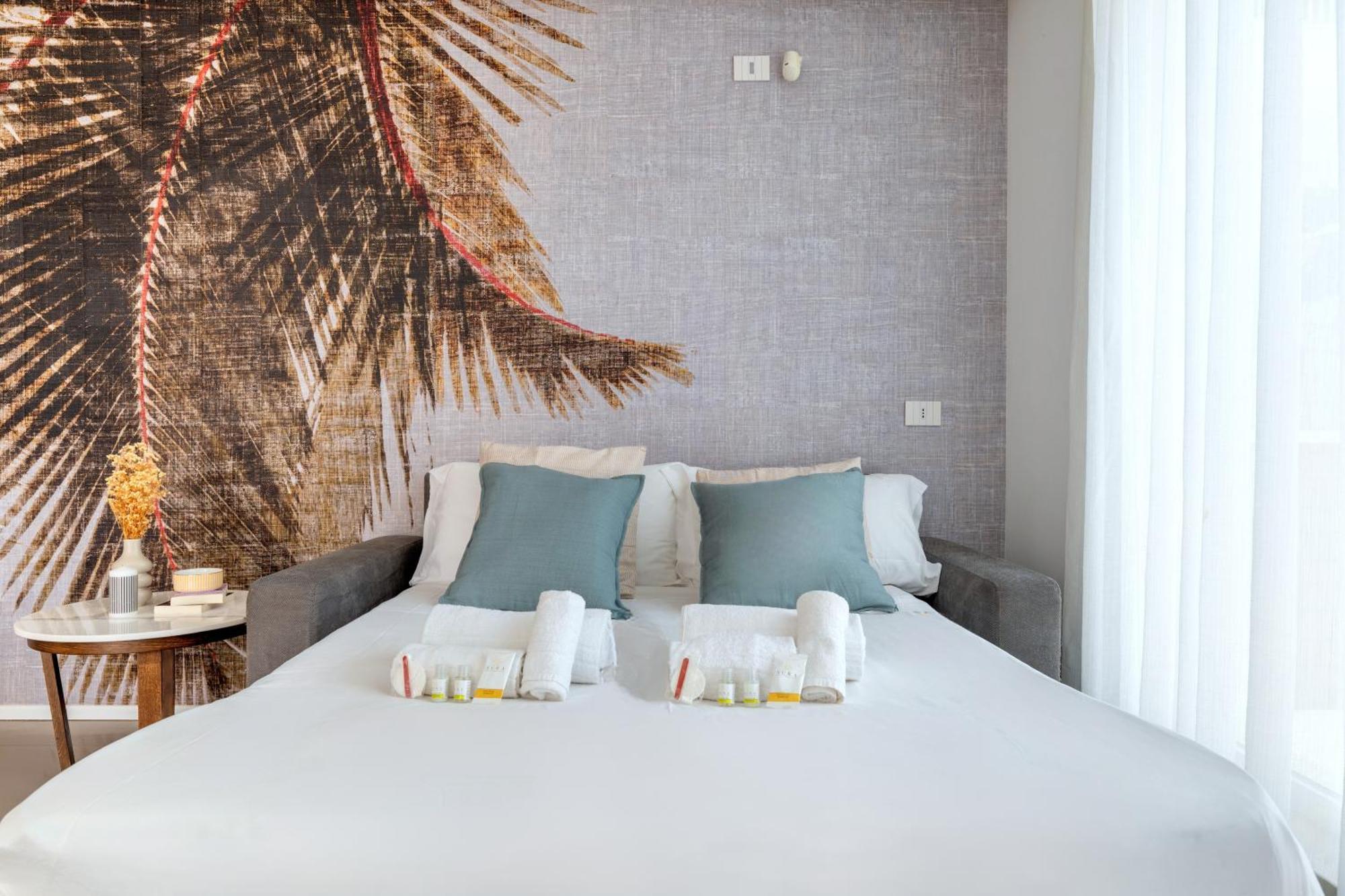 Exclusive Deluxe Apt Up To 6 People & Heated Tub Polignano a Mare Esterno foto